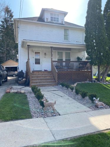 107 Jefferson St, Beaver Dam, WI 53916-2918