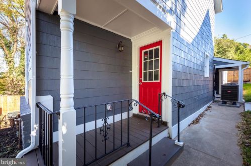 2016 16th St, Washington, DC 20020-4821