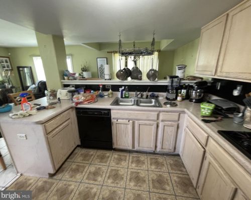 125 Trafalgar Dr, Dover, DE 19904-9759