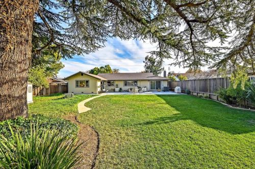 1449 Branham Ln, San Jose CA  95111-2760 exterior