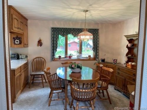 46 Vermont Ave, Milford CT  06460-7043 exterior