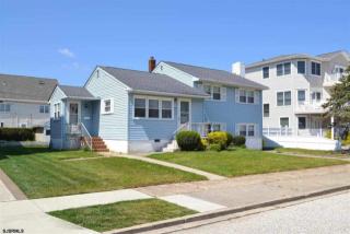 344 33rd St, Brigantine City, NJ 08203-1637