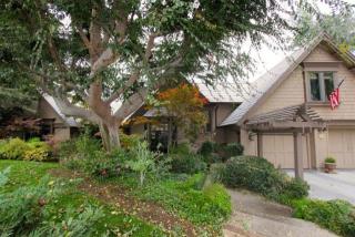 823 Ashcroft Ave, Fresno, CA 93704-3701