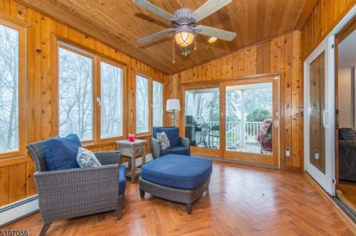 9 Memory Ln, Dover NJ  07869-4205 exterior