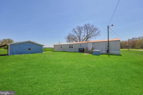 7549 Whiteleysburg Rd, Harrington DE  19952-3721 exterior
