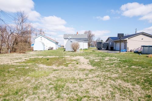 1339 Willard St, Washington Ch OH  43160-2373 exterior