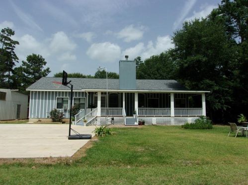 11535 Chestnut Ct, Plantersville, TX 77363-7523