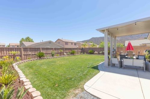 32600 San Clemente, Lake Elsinore CA  92530-0477 exterior