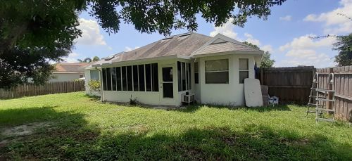 607 Dolores Ave, Fort Pierce, FL 34983-1809