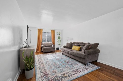 413 Janice Dr, Pittsburgh PA  15235-3022 exterior