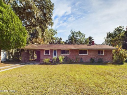 3014 Cypress St, Beaufort, SC 29906-6820