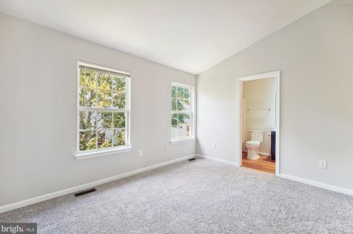 4615 Captain Covington Pl, Upper Marlboro MD  20772-6917 exterior