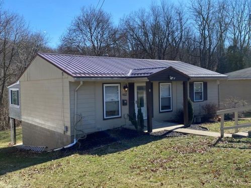 452 Donnell Rd, New Kensington, PA 15068-3412