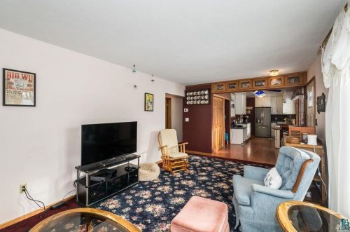 815 Almac Dr, Duluth MN  55810-2744 exterior