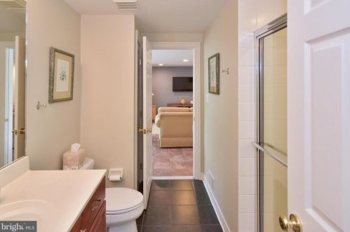 116 Osborne Cir, Kennett Sq PA  19348-1910 exterior