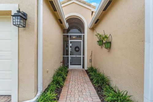 6919 Camille St, Boynton Beach, FL 33437-6057