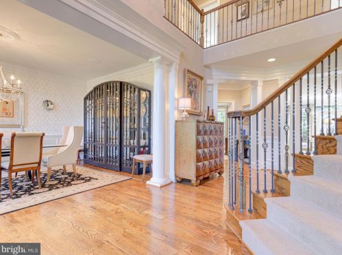 20500 Stone Fox Ct, Leesburg VA 20175-7223 exterior