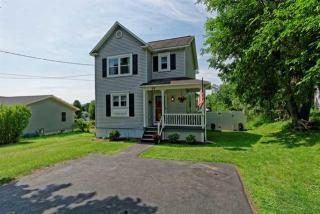 35 Burgoyne St, Grangerville, NY 12871-1416