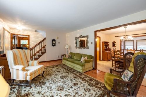 14 Putnam Rd, Northville, CT 06776-5331