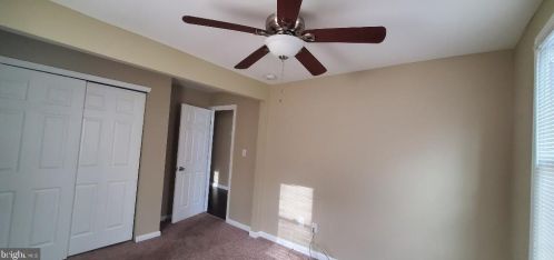 932 Dover Rd, West Deptford NJ  08093-1713 exterior