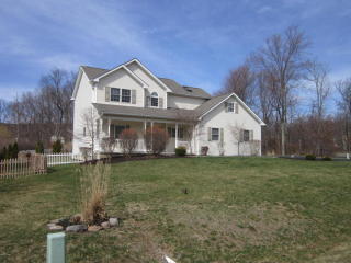 20 Sycamore Dr, Drums, PA 18222-2049
