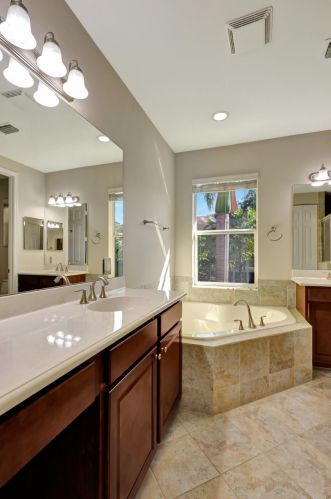 4036 Kingston Ln, West Palm Beach FL  33418-3425 exterior