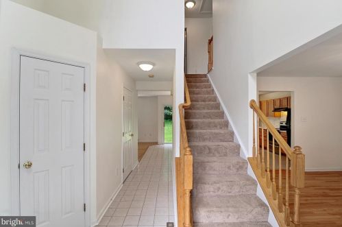 40 Houston St, Dover, DE 19901-5270