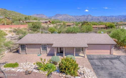 7201 Cripple Creek Dr, Tucson, AZ 85750-6157