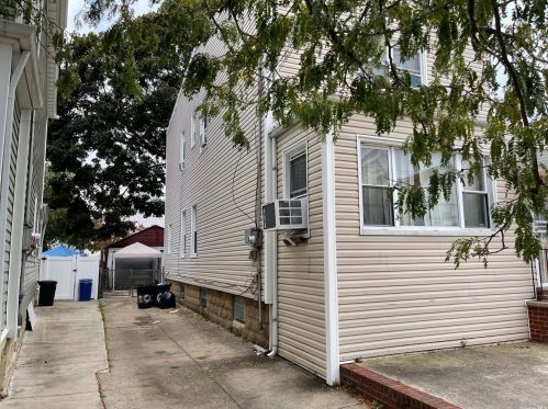 80-64 87th Ave, Jamaica, NY 11421-1836