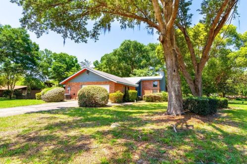 2605 Concord Rd, Deland, FL 32720-1414