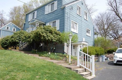 320 Richey Dr, Verona, PA 15147-3422