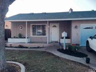 861 Ashwood Ave, Vallejo, CA 94591-5614