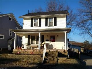 2723 Ivanhoe Ave, Canton, OH 44709-3375