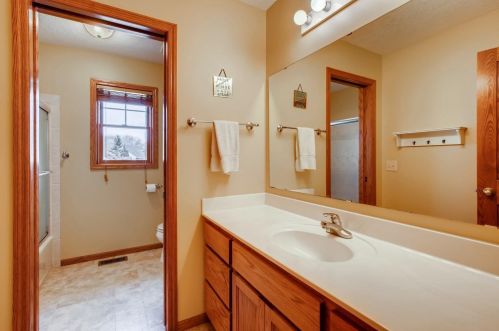 3320 Barons Way, Stillwater MN  55082-4533 exterior