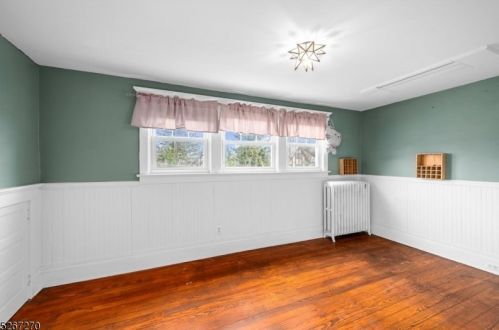 49 Pennsylvania Ave, Flemington NJ  08822-1223 exterior