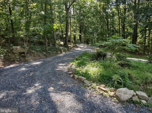 89 Rocky Mountain Ln, New Market VA  22844-3211 exterior