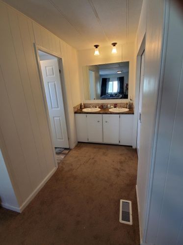 6045 Declaration Cir, Citrus Heights CA  95621-4707 exterior