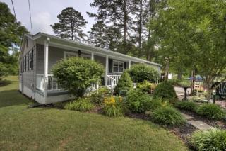537 Highland View Dr, Knoxville, TN 37920-7727