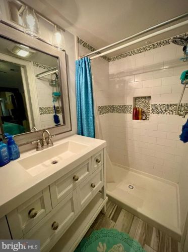 127 Dorman St, Harrington DE  19952-1048 exterior