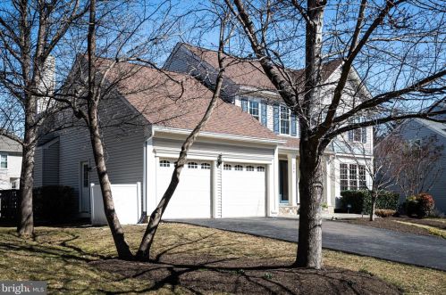 206 Wingate Pl, Leesburg VA 20175-2531 exterior