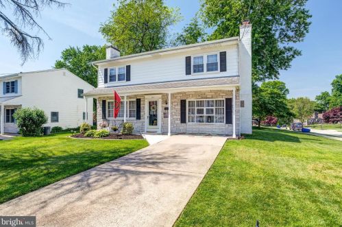 1311 Donna Ave, Woodlyn, PA 19094-1126
