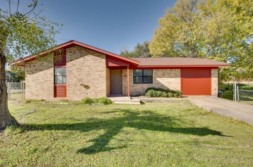 706 Scenic Dr, Georgetown TX  78626-5435 exterior