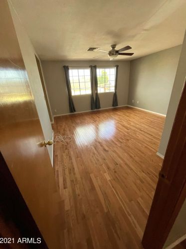 18194 59 Ln, Glendale AZ  85301-7805 exterior
