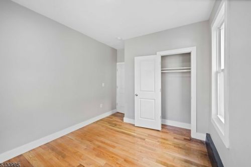 131 Paine Ave, Irvington NJ  07111-2902 exterior