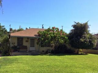 1833 Jacaranda Pl, Fullerton, CA 92833-2628