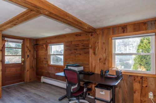 109 Brookdale Rd, Salem NH  03079-2844 exterior