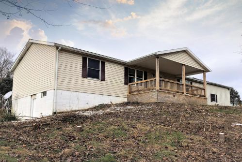 10525 State Route 668, Somerset, OH 43783-9641