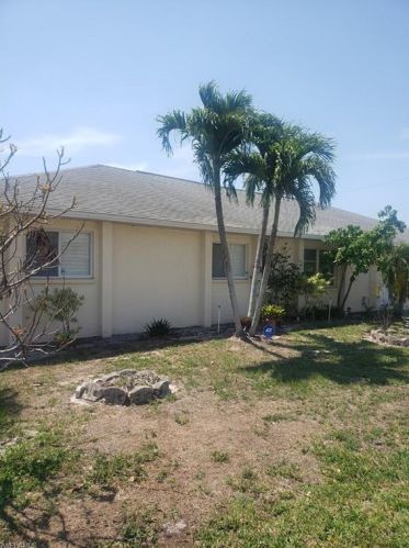 9823 6th St, Naples FL  34108-2201 exterior