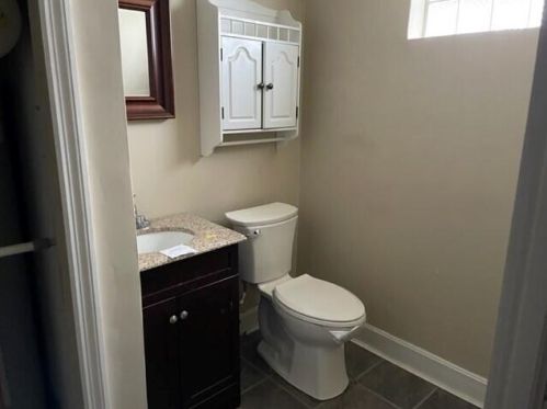 27 Tripoli Ln, Covington KY  41017-9745 exterior