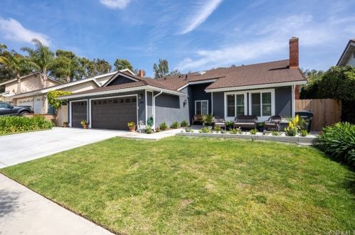 249 Quail Ln, Orange, CA 92869-3142